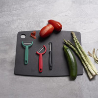 Фото Овощечистка Victorinox Rho зеленая 6.0950.4