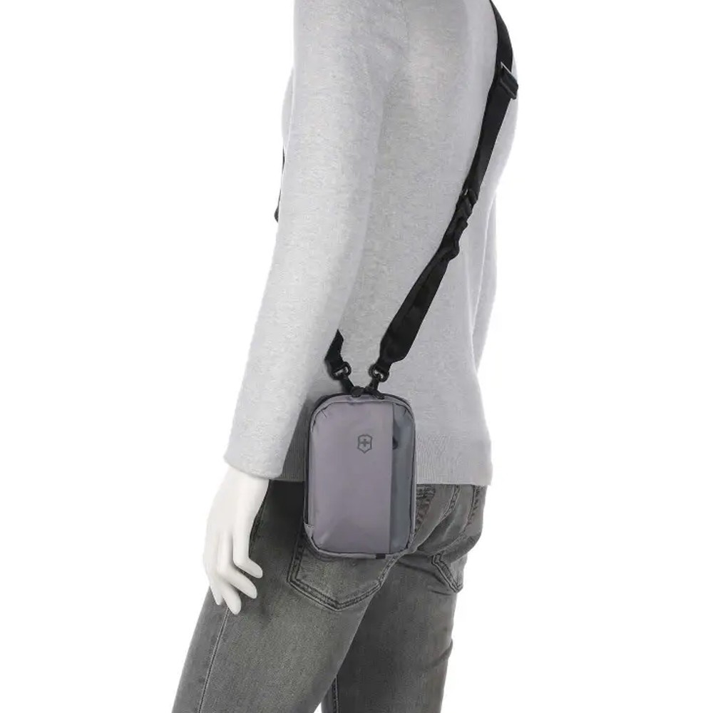 Сумочка на шею Victorinox Travel Essentials City Frost Grey Vt653377